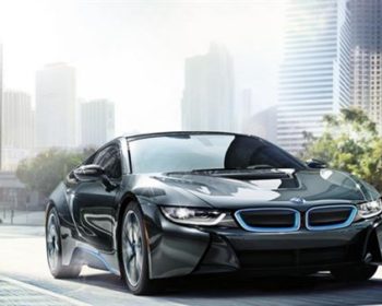 BMW, i8 hibrit modelini tamamen elektrikliye geçirmeyi düşünüyor